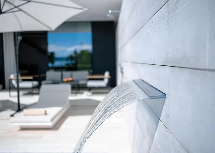 5-star Calma I With Heated Pool, Jacuzzi, Sea And Palm Tree Garden Villa Starigrad Paklenica