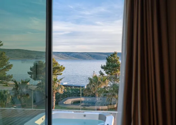 5-star Calma I With Heated Pool, Jacuzzi, Sea And Palm Tree Garden Villa