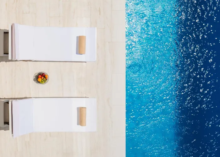 Villa 5-star Calma I With Heated Pool, Jacuzzi, Sea And Palm Tree Garden