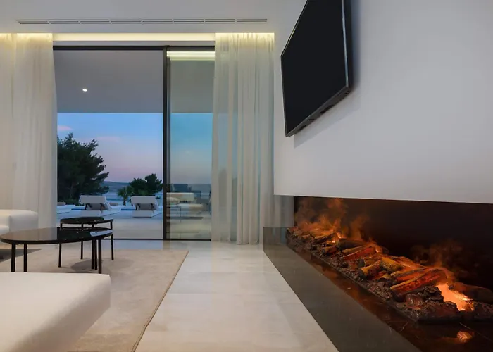 Villa 5-star Calma I With Heated Pool, Jacuzzi, Sea And Palm Tree Garden *
