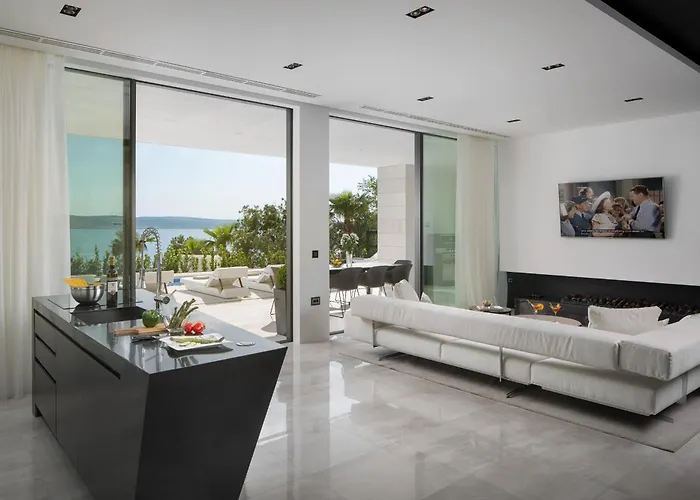 5-star Calma I With Heated Pool, Jacuzzi, Sea And Palm Tree Garden