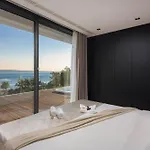 5-star Calma I With Heated Pool, Jacuzzi, Sea And Palm Tree Garden Vila Starigrad Paklenica