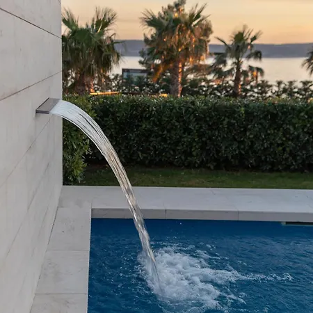 5-star Calma I With Heated Pool, Jacuzzi, Sea And Palm Tree Garden