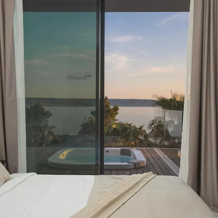 5-star Calma I With Heated Pool, Jacuzzi, Sea And Palm Tree Garden Villa *