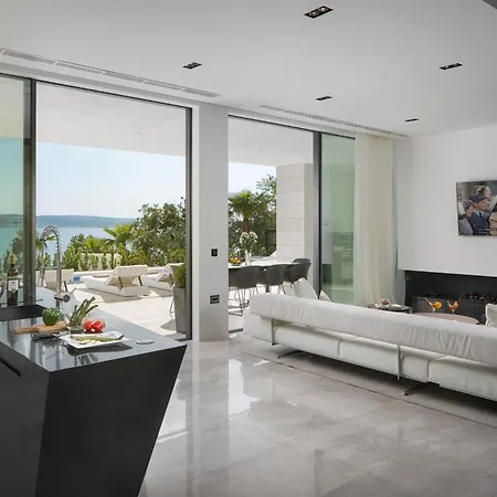 5-star Calma I With Heated Pool, Jacuzzi, Sea And Palm Tree Garden