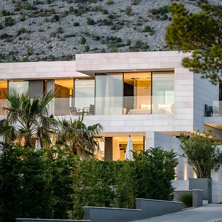 5-star Calma I With Heated Pool, Jacuzzi, Sea And Palm Tree Garden Vila Starigrad Paklenica
